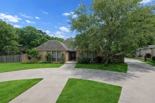 $599,900 | 3160 Stacy Lane, Paris, TX 75460