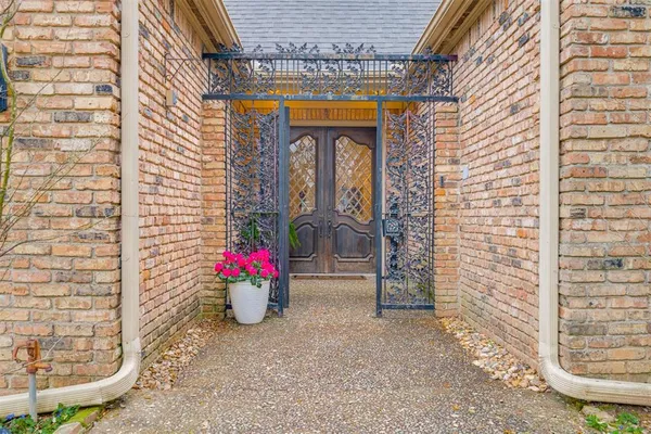 $599,900 | 3160 Stacy Lane, Paris, TX 75460