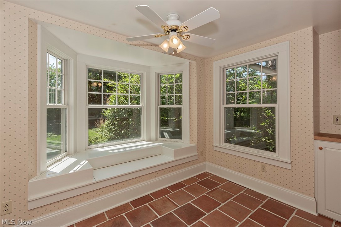2878 Chadbourne Road Cleveland, OH 44120 - Photo 15 of 35 Gallery Image 15