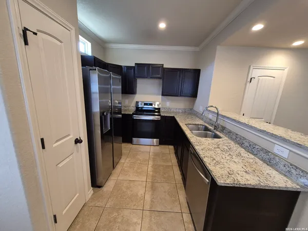 $1,425 | 6426 Marcel Way, Unit 104, San Antonio, TX 78233