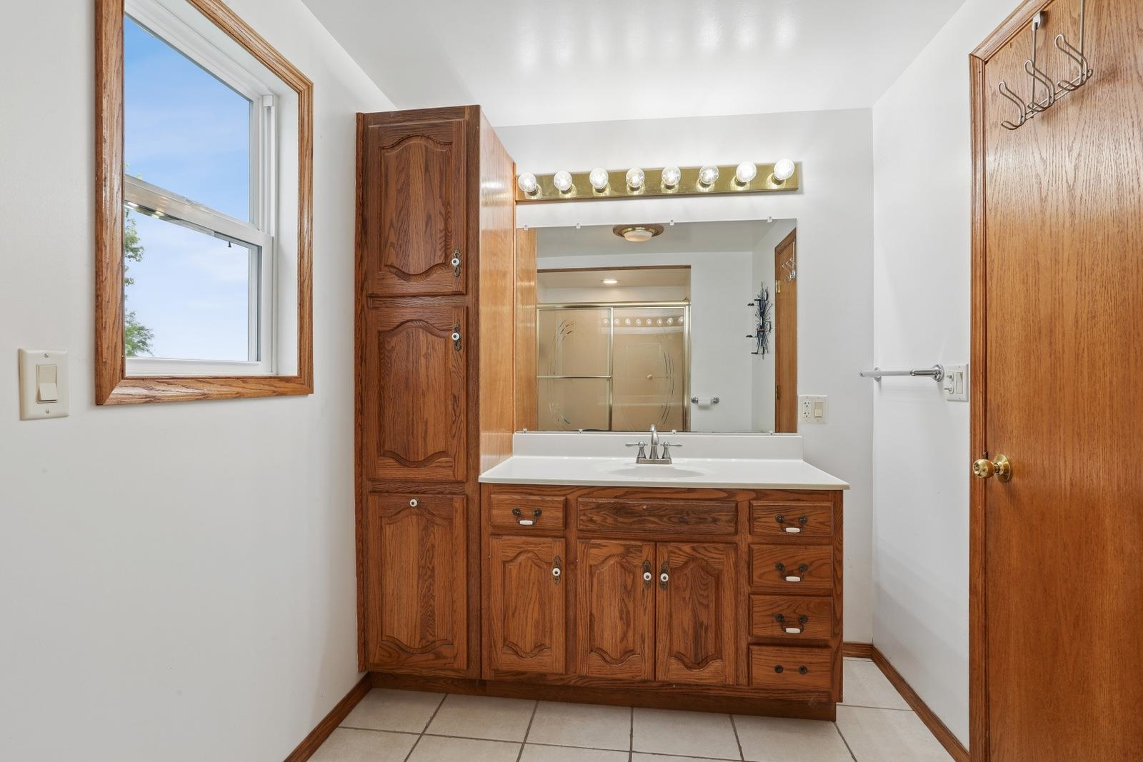 W3387 County Line Road Cleveland, WI 53015 - Photo 12 of 36