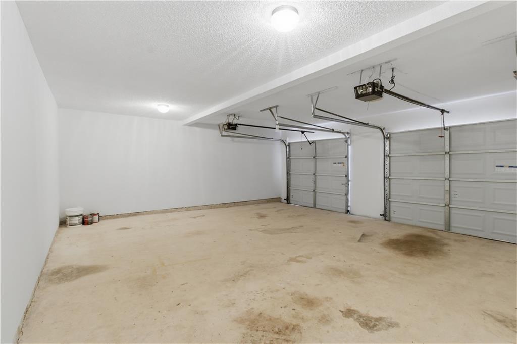 11657 Flemming Court Hampton, GA 30228 - Photo 10 of 30 a view of a garage
