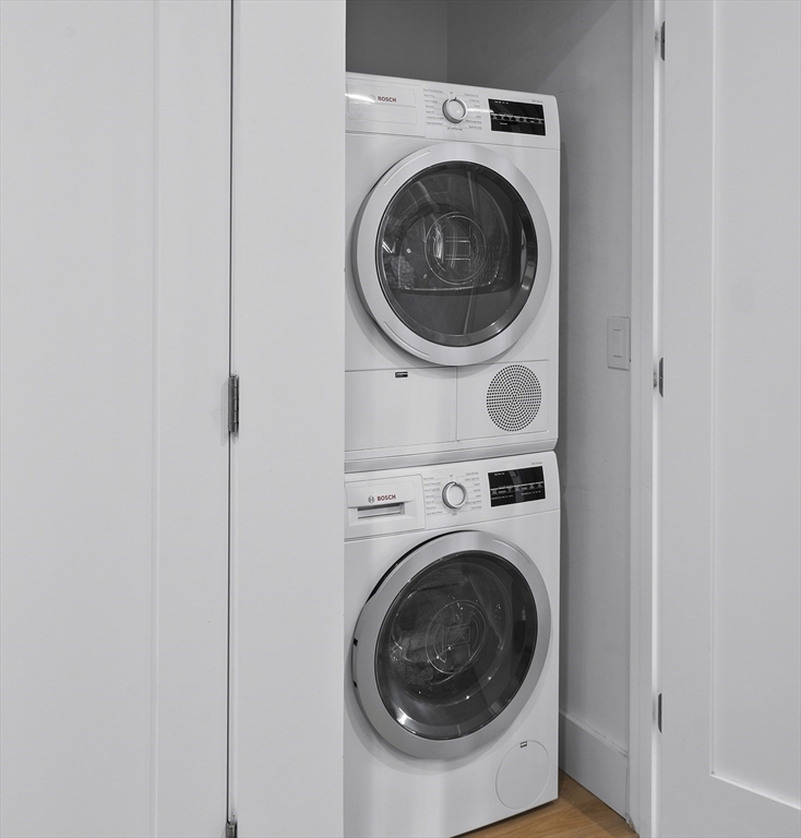 55 East Springfield Street, Unit 2 Boston, MA 02118 - Photo 12 of 22 a utility room with dryer and washer