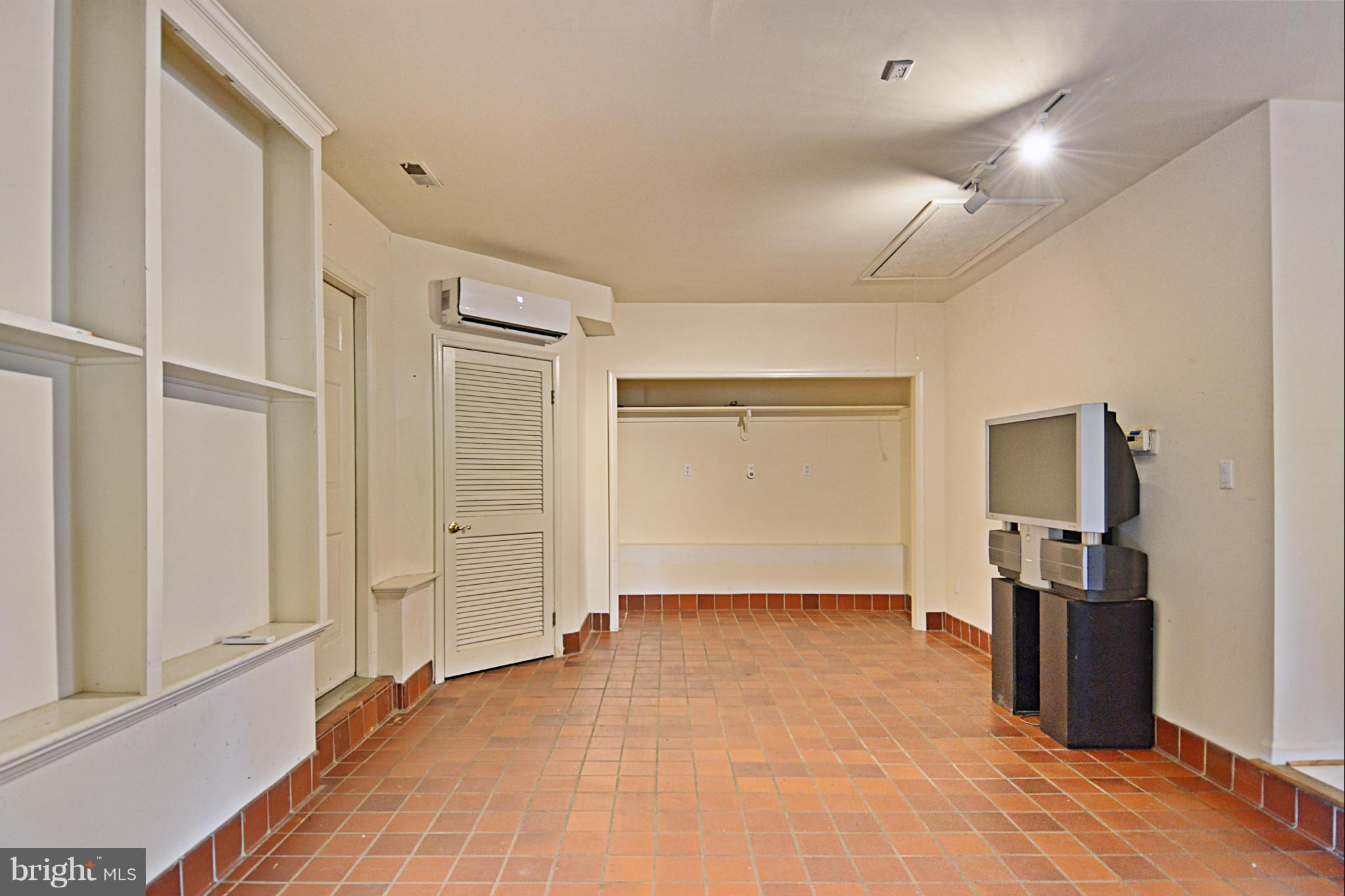 37980 Enfield Lane Coltons Point, MD 20626 - Photo 23 of 30 Interior (General)