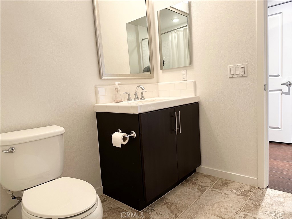 21 Gramercy, Unit 416 Irvine, CA 92612 - Photo 5 of 30