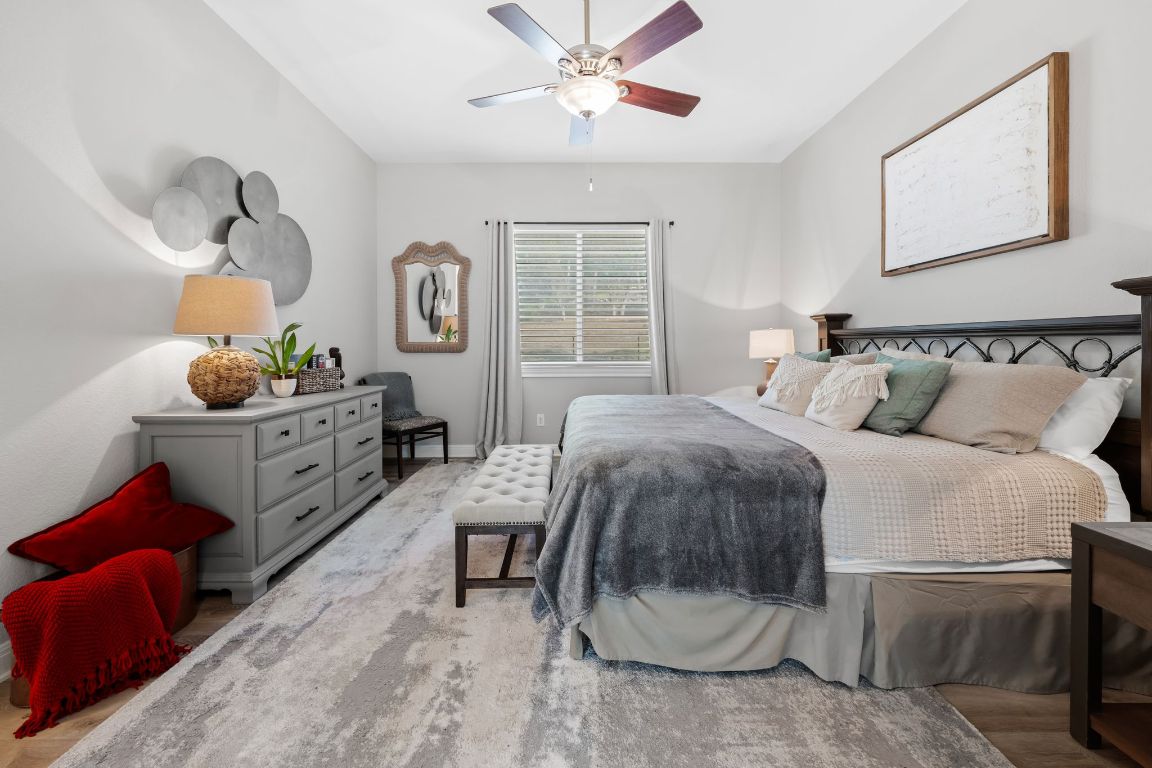 13612 Flat Top Ranch Road Austin, TX 78732 - Photo 14 of 40