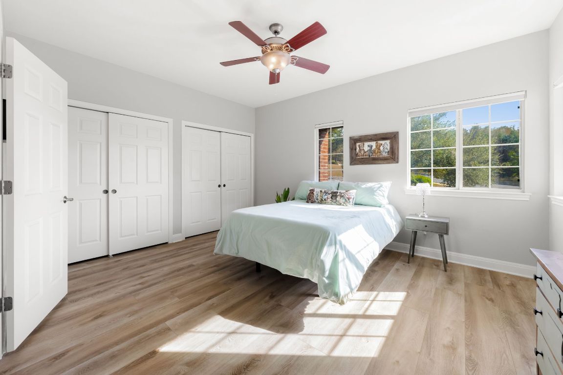 13612 Flat Top Ranch Road Austin, TX 78732 - Photo 24 of 40