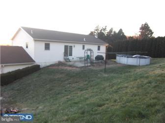 369 Lobachsville Road Oley, PA 19547 - Photo 3 of 12 Gallery Image 3