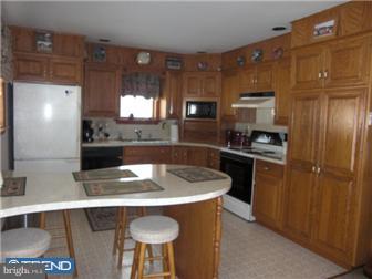369 Lobachsville Road Oley, PA 19547 - Photo 6 of 12 Kitchen