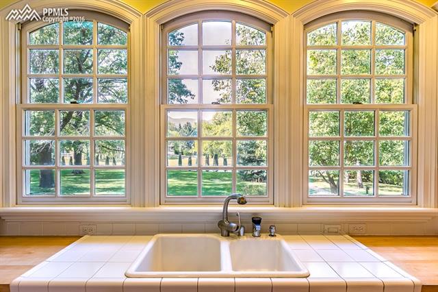 21 Marland Road Colorado Springs, CO 80906 - Photo 9 of 23 Gallery Image 9