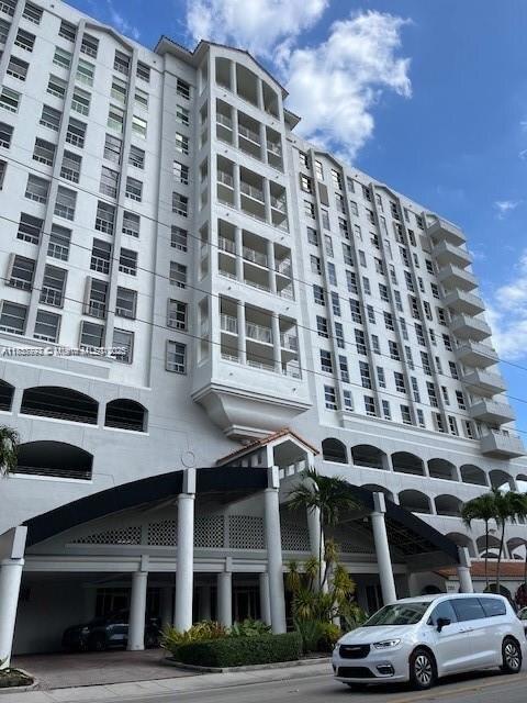 2351 Douglas Road, Unit 702 Miami, FL 33145 - Photo 1 of 22 Gallery Image 1
