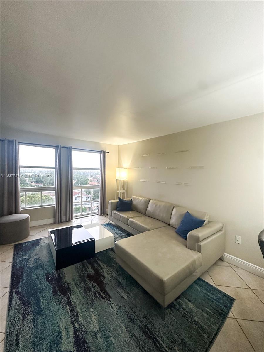 2351 Douglas Road, Unit 702 Miami, FL 33145 - Photo 4 of 22 Gallery Image 4