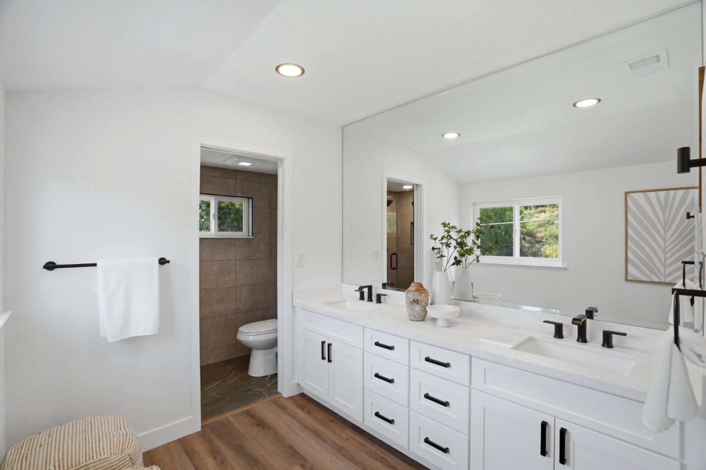 93 Ridgeview Avenue San Jose, CA 95127 - Photo 41 of 60