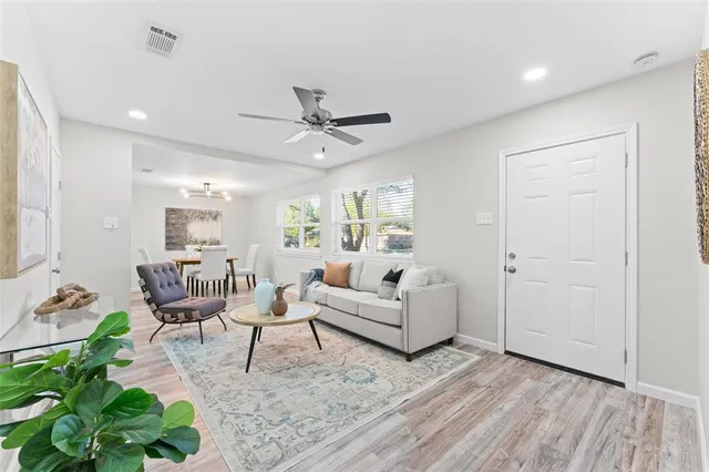 $2,500 | 10204 San Juan Avenue, Dallas, TX 75228