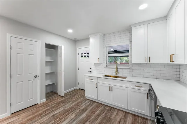 $2,500 | 10204 San Juan Avenue, Dallas, TX 75228