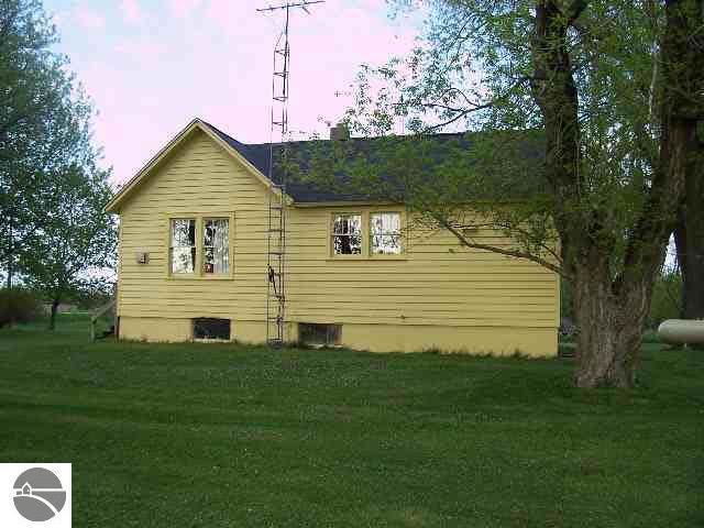 1848 Turner Road Turner, MI 48765 - Photo 6 of 8 1753479-5.JPG
