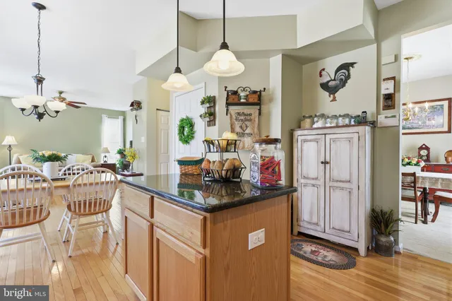 $725,000 | 4525 Deep Glen Way, Doylestown, PA 18902