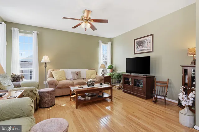 $725,000 | 4525 Deep Glen Way, Doylestown, PA 18902