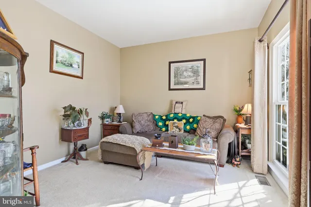 $725,000 | 4525 Deep Glen Way, Doylestown, PA 18902