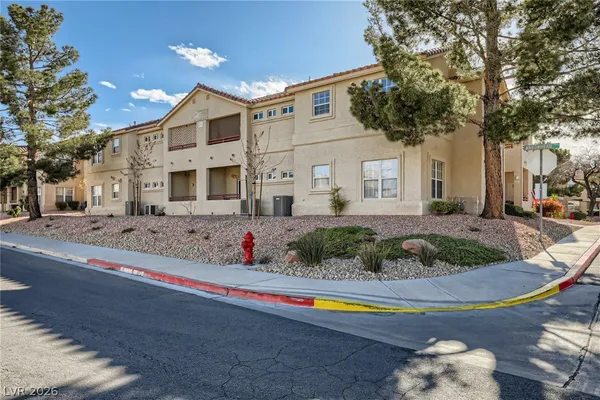 $1,500 | 520 Arrowhead Trail, Unit 1424, Henderson, NV 89015