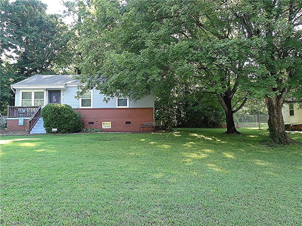3810 Rolling Road High Point, NC 27265 - Photo 2 of 14