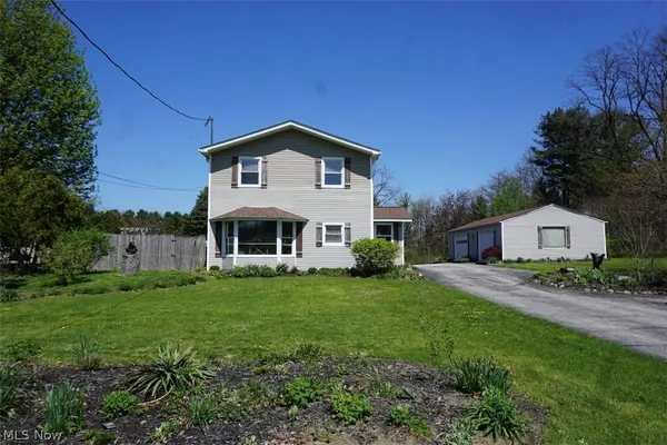 $295,000 | 4173 South Ridge Road East, Geneva, OH 44041