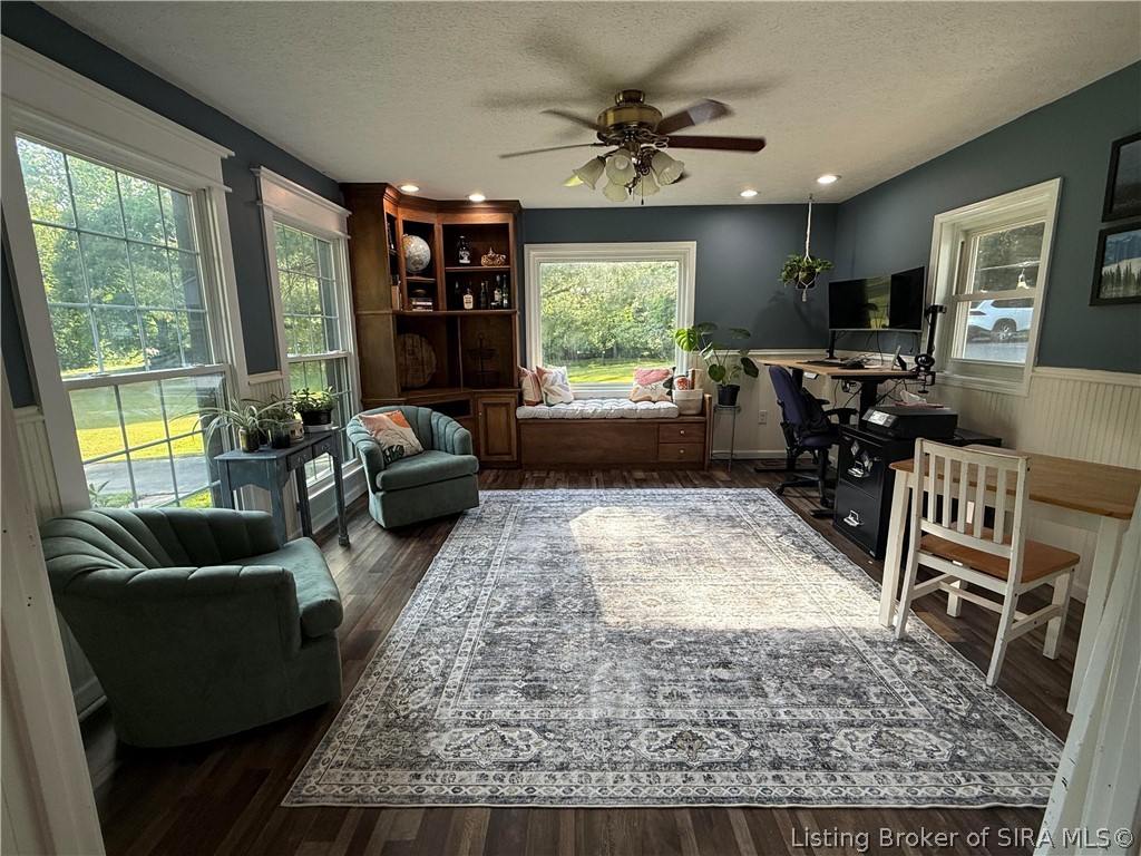 5940 Chapel Hill Road Borden, IN 47106 - Photo 5 of 35