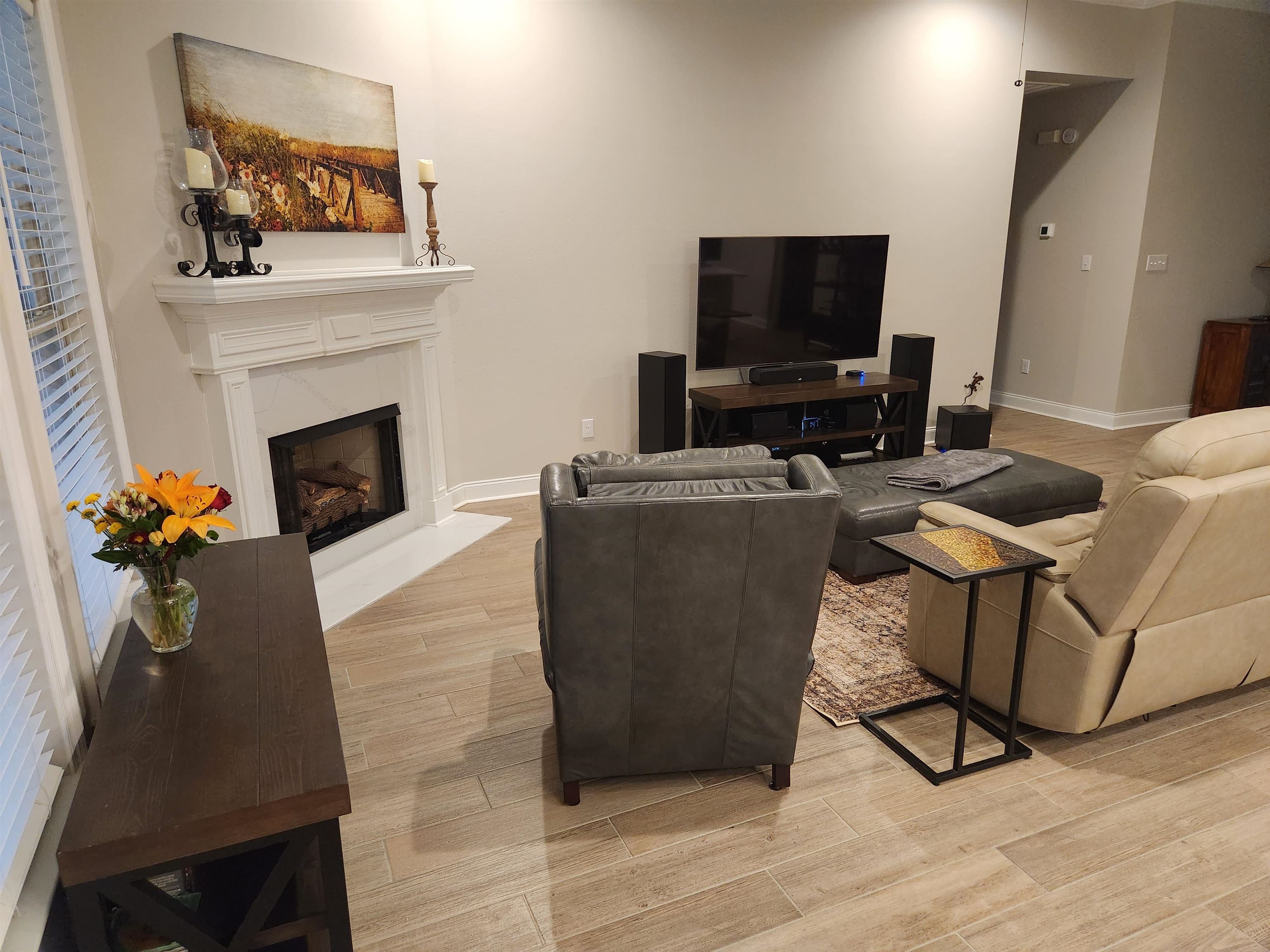 22280 Hibiscus Circle Foley, AL 36535 - Photo 6 of 8 Living Room