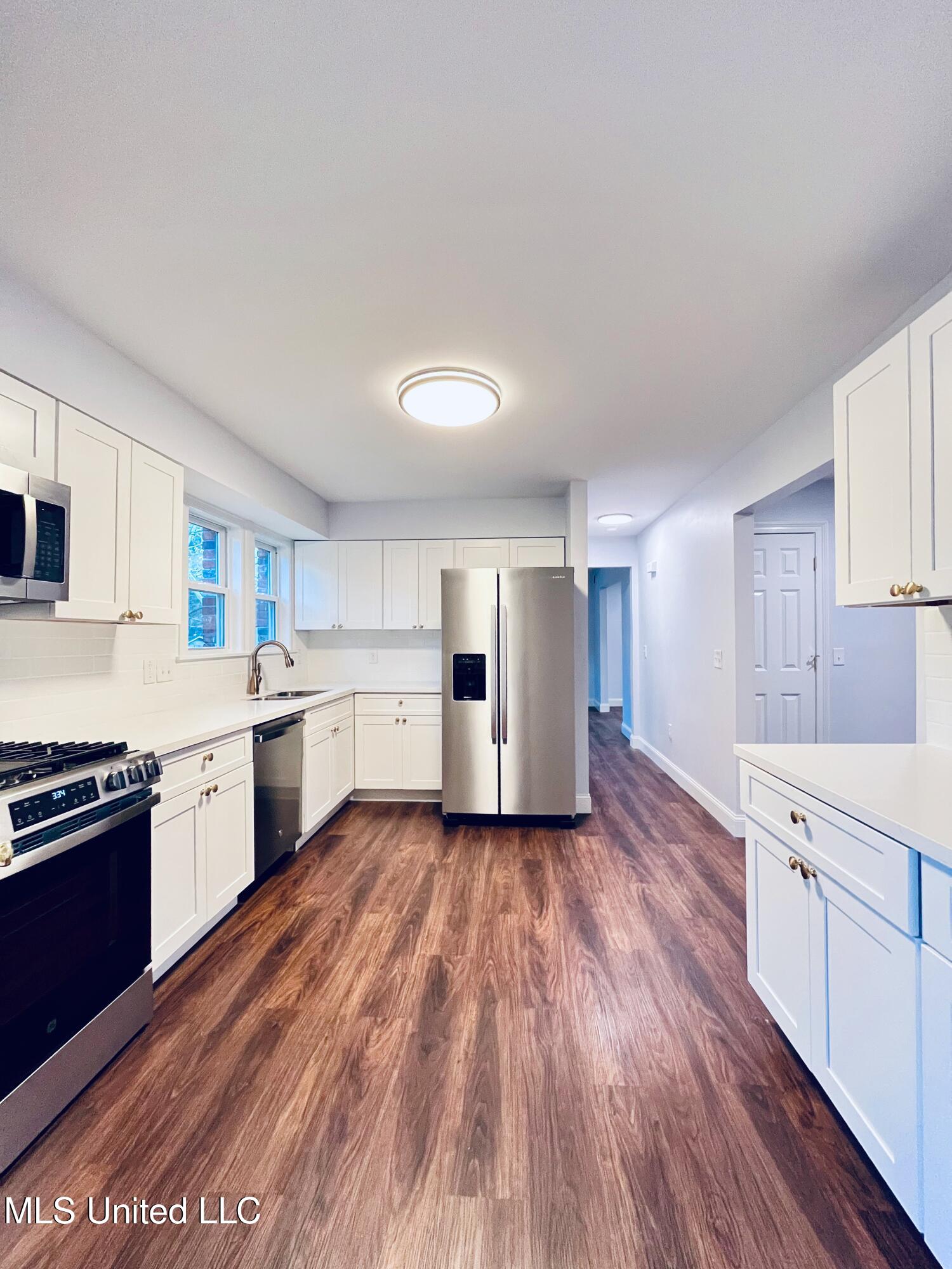 601 Bellevue Street Clinton, MS 39056 - Photo 11 of 53 IMG_1354