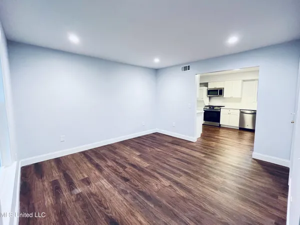 $212,000 | 601 Bellevue Street, Clinton, MS 39056