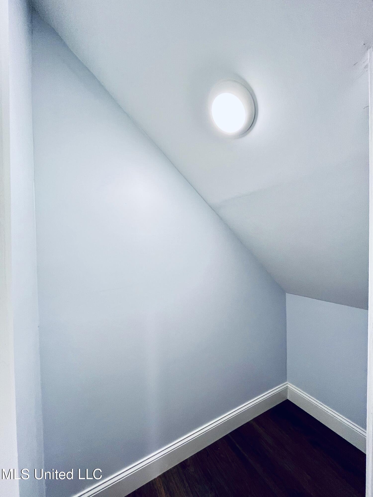 601 Bellevue Street Clinton, MS 39056 - Photo 18 of 53 IMG_1370