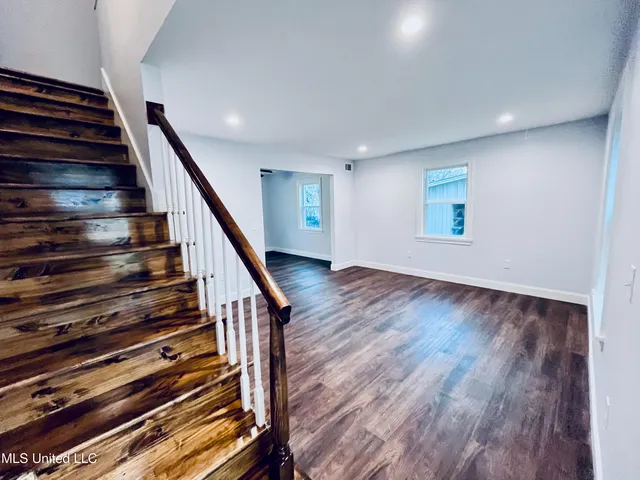 $212,000 | 601 Bellevue Street, Clinton, MS 39056