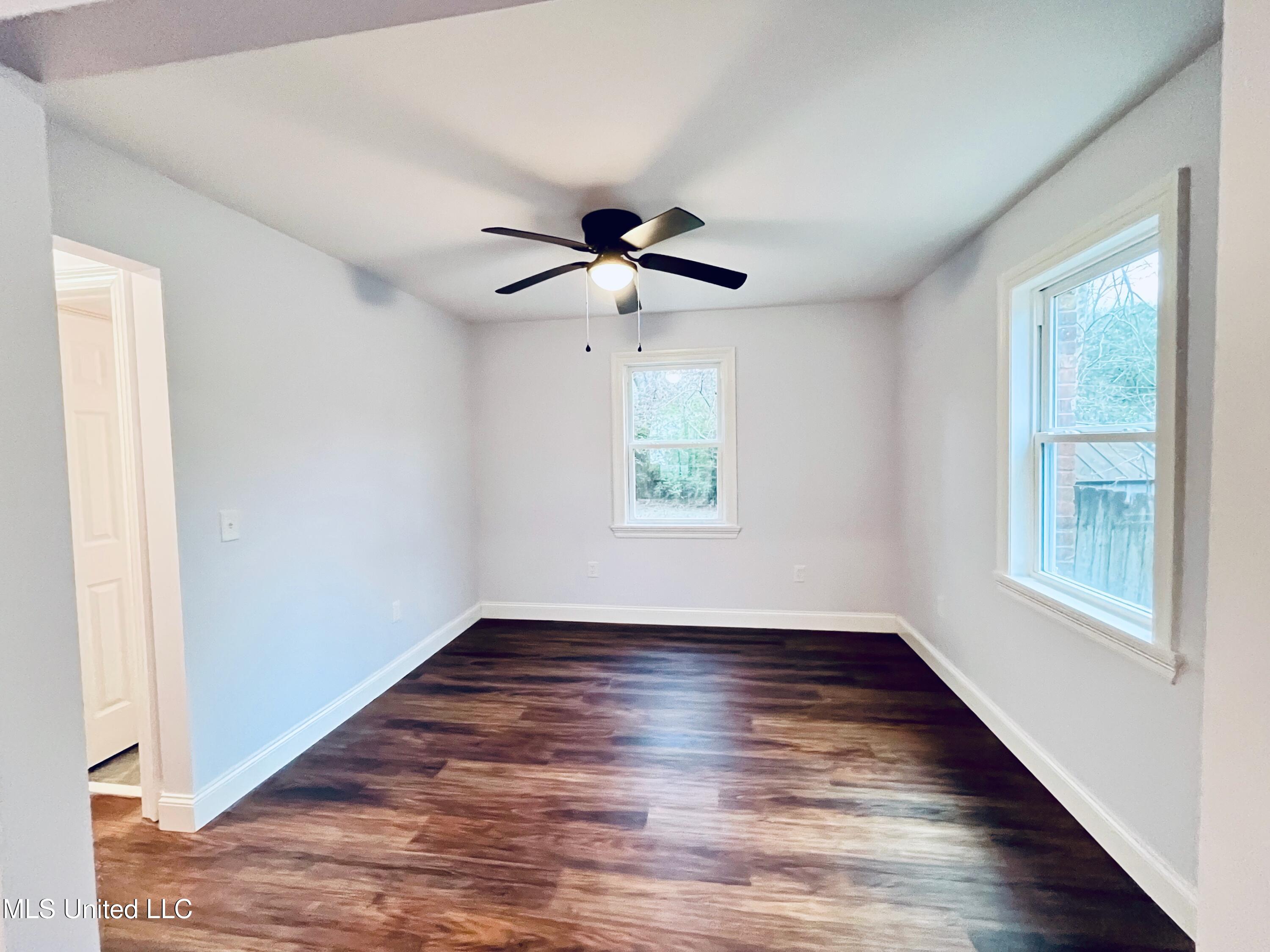 601 Bellevue Street Clinton, MS 39056 - Photo 27 of 53 IMG_1390