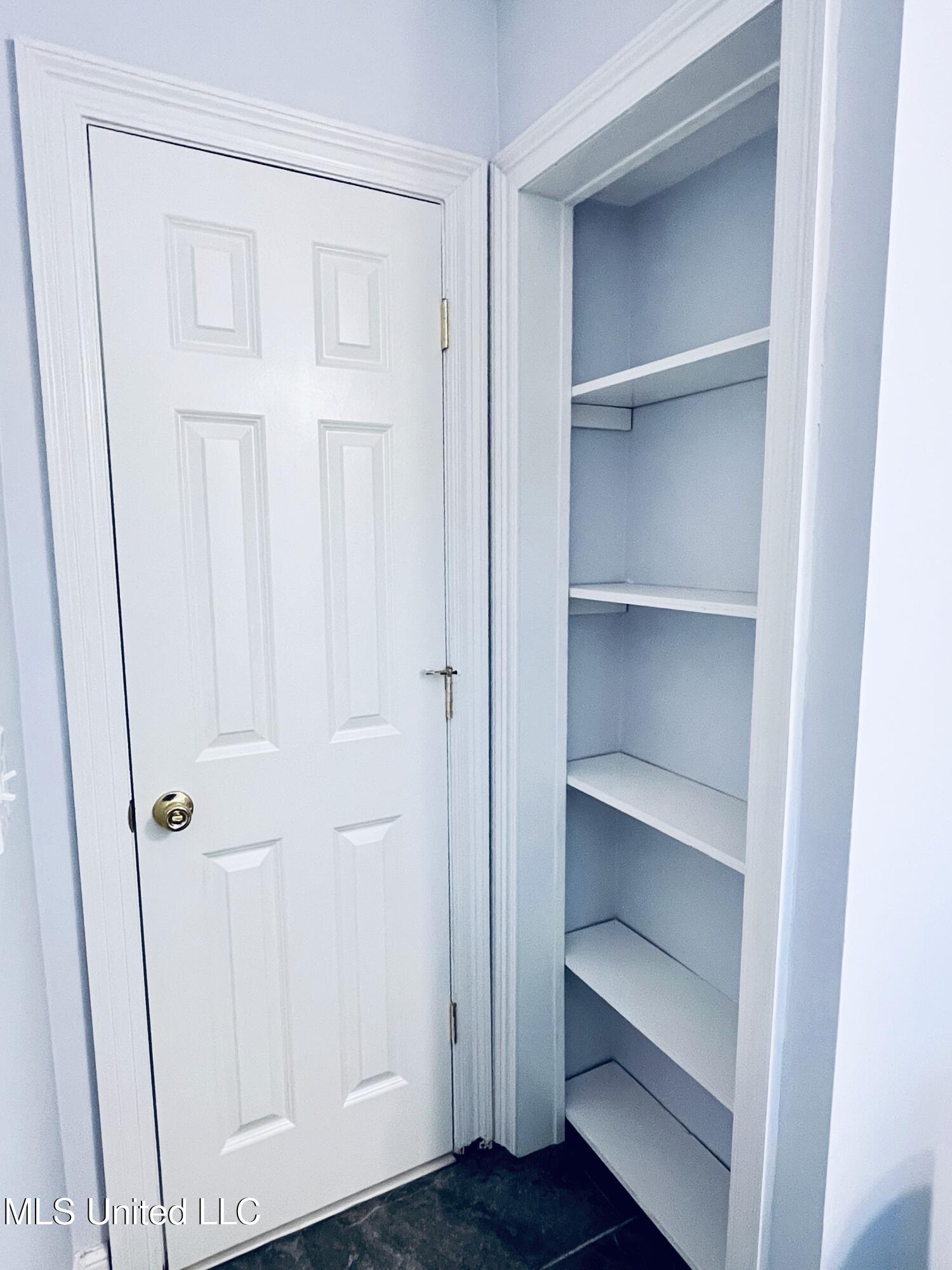 601 Bellevue Street Clinton, MS 39056 - Photo 29 of 53 IMG_1404