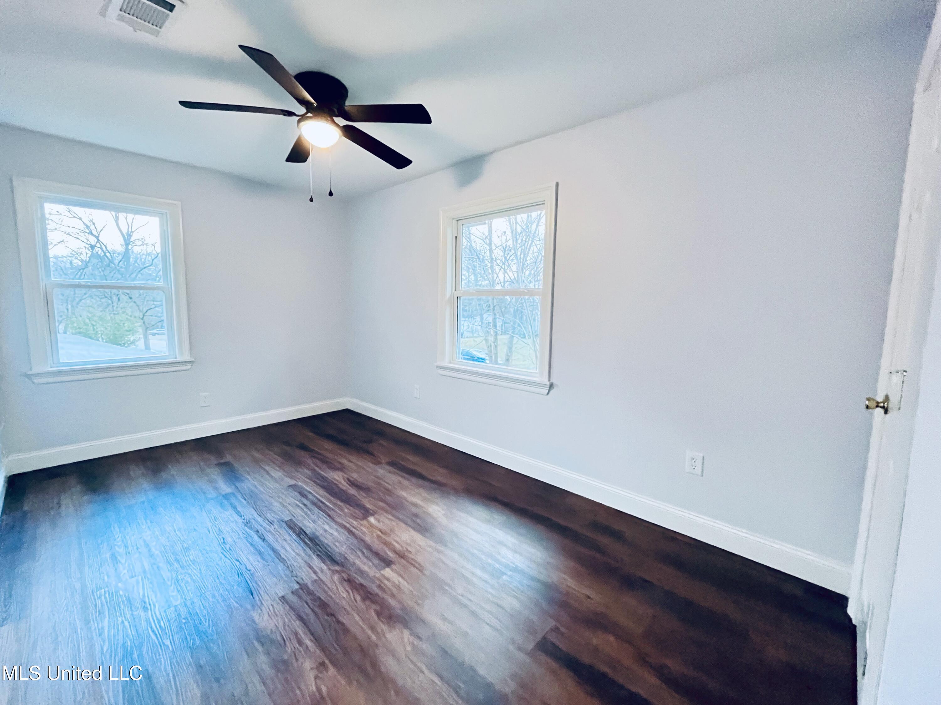 601 Bellevue Street Clinton, MS 39056 - Photo 48 of 53 IMG_1448