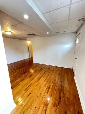 $895 | 318 Saline Street, Unit 2, Pittsburgh, PA 15207
