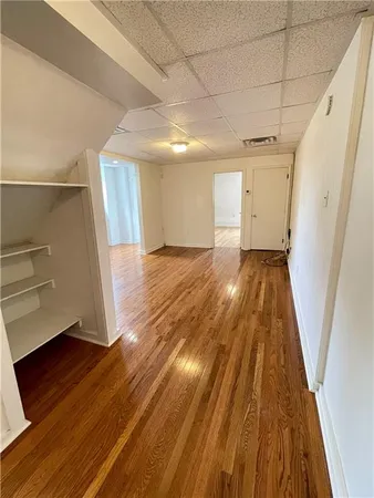 $895 | 318 Saline Street, Unit 2, Pittsburgh, PA 15207