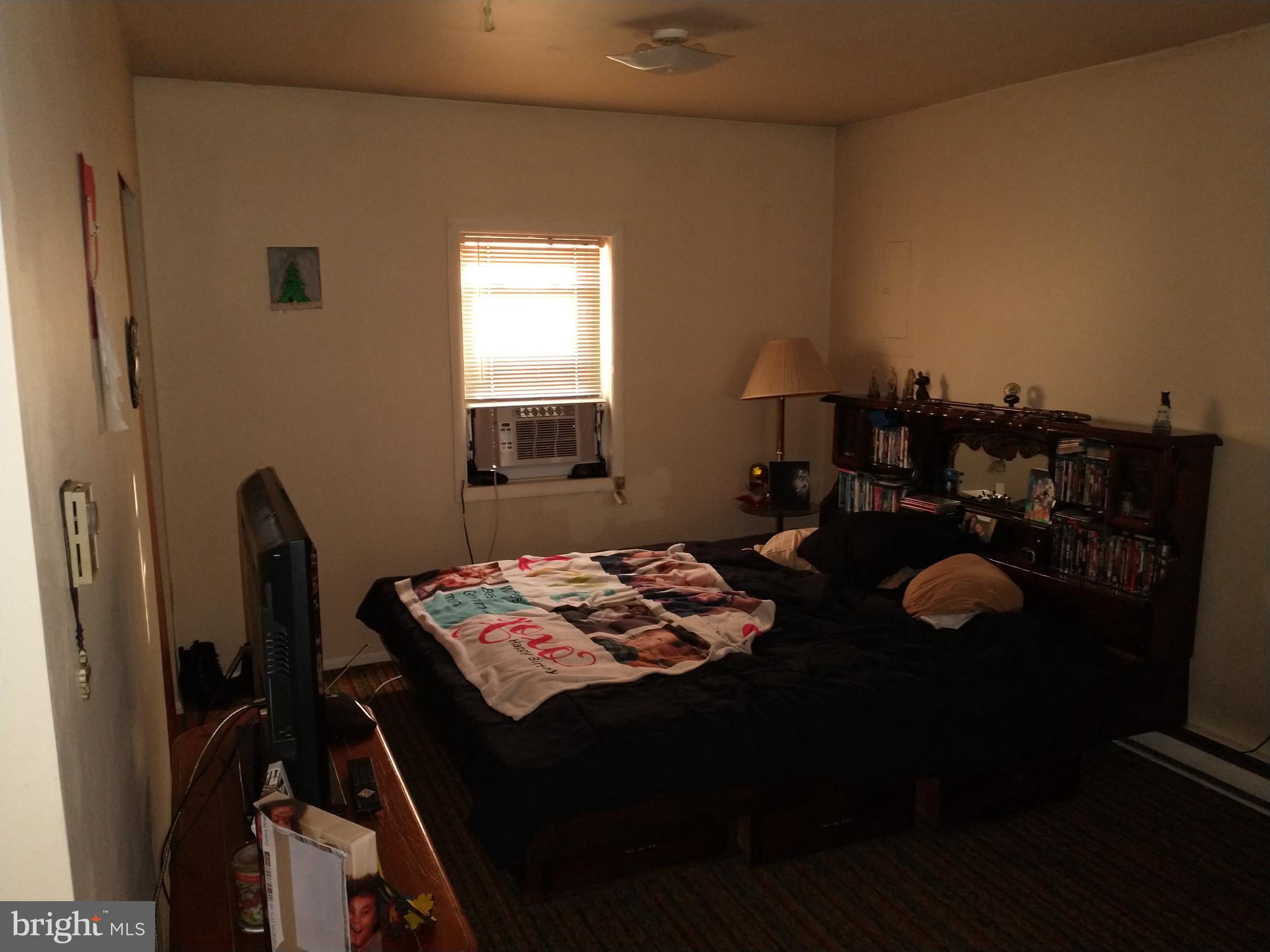 1901 South Forge Road Palmyra, PA 17078 - Photo 5 of 14 Home #1 bedroom/living room