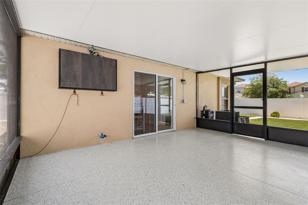 32323 Fish Hook Loop Wesley Chapel, FL 33545 - Photo 46 of 76