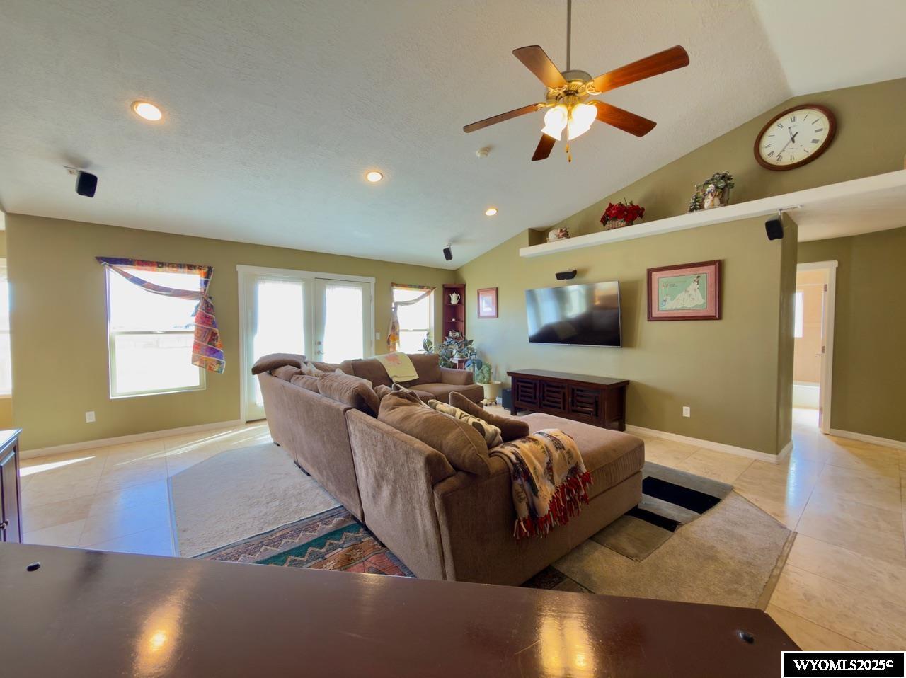 206 3rd E Street Lyman, WY 82937 - Photo 4 of 23