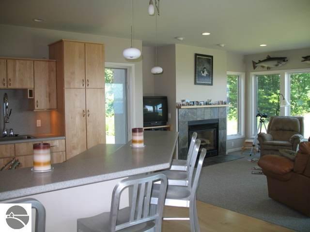 3650 Bluff Ridge Road Traverse City, MI 49686 - Photo 6 of 9 1667161-5.JPG