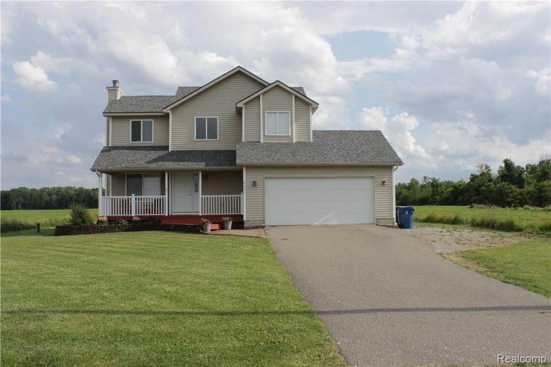 5377 Reid Road Swartz Creek, MI 48473 - Photo 2 of 31 IMG_0457.JPG