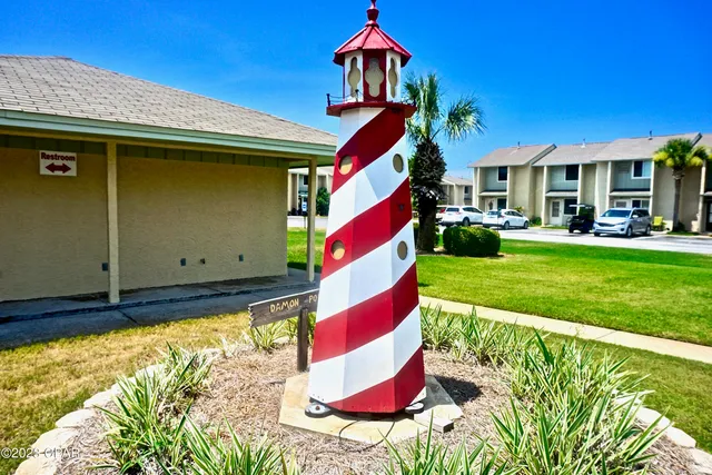 $1,800 | 191 White Sandy Drive, Panama City Beach, FL 32407