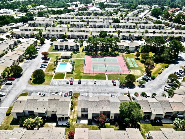 $1,800 | 191 White Sandy Drive, Panama City Beach, FL 32407