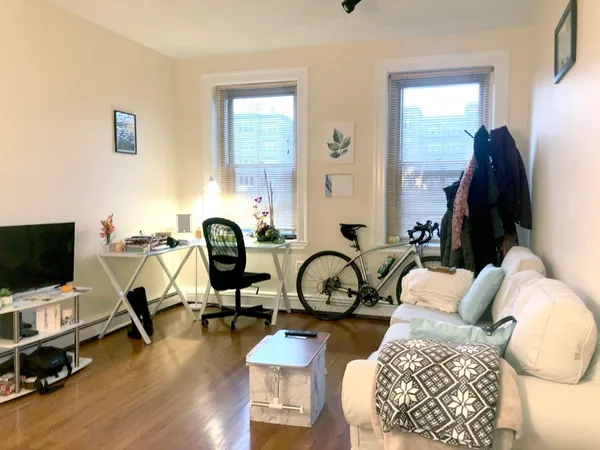 $2,450 | 1625 Commonwealth Avenue, Unit 5, Boston, MA 02135