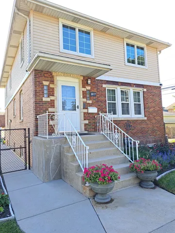 $3,500 | 3017 Pearl Street, Unit 2, Franklin Park, IL 60131