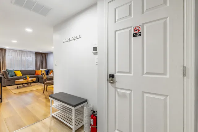 $3,500 | 3017 Pearl Street, Unit 2, Franklin Park, IL 60131