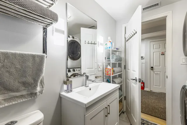 $3,500 | 3017 Pearl Street, Unit 2, Franklin Park, IL 60131