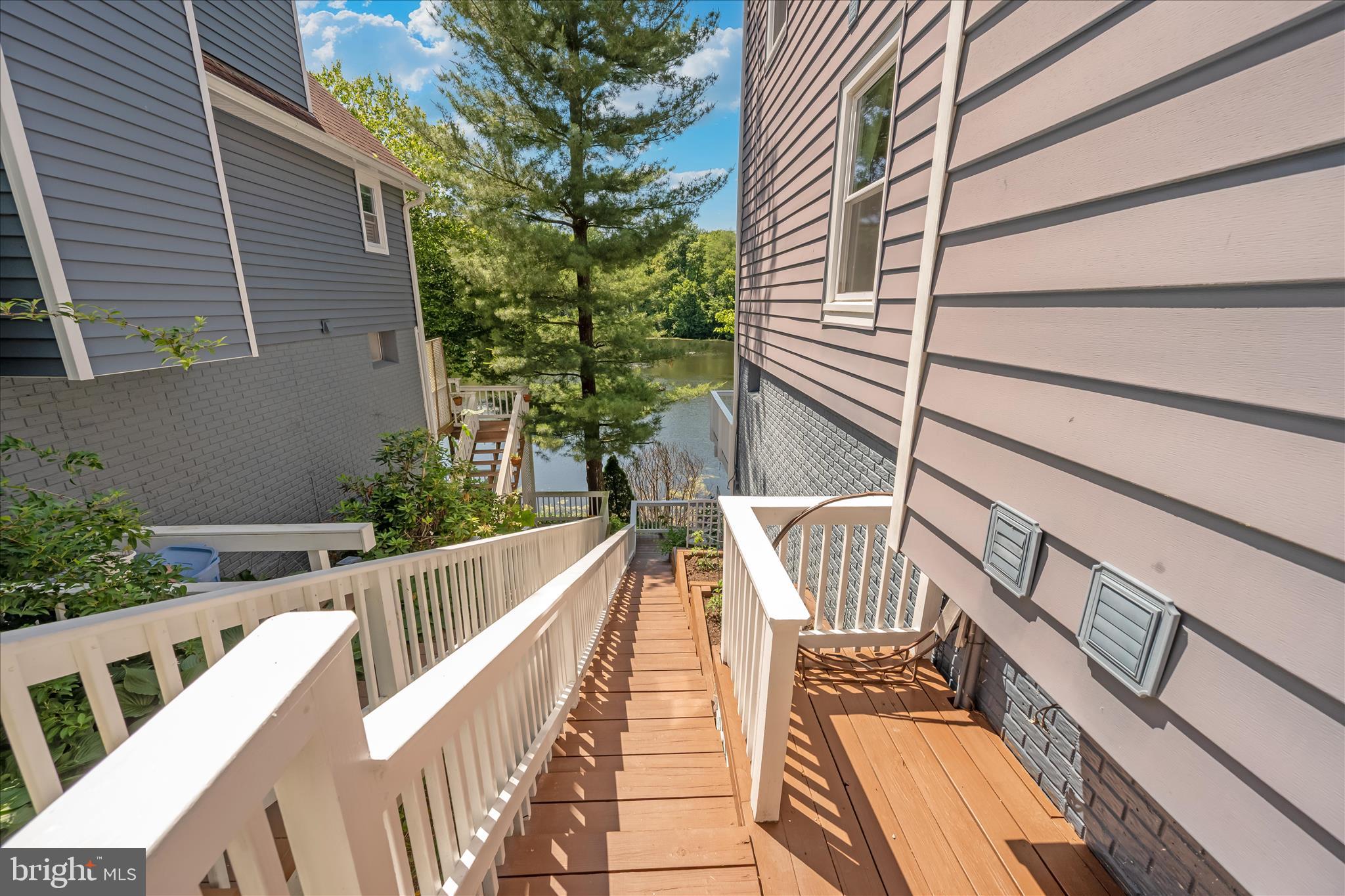 6594 Hemlock Point Road New Market, MD 21774 - Photo 86 of 98 Exterior Side