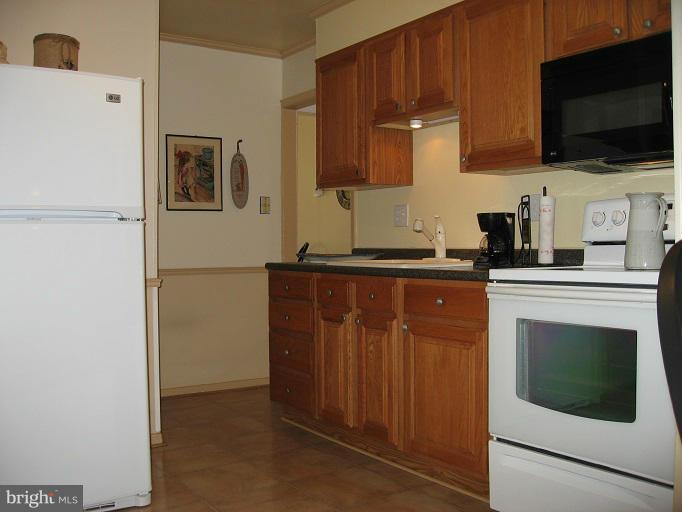 4110 Sampson Road Silver Spring, MD 20906 - Photo 14 of 19 Kitchen